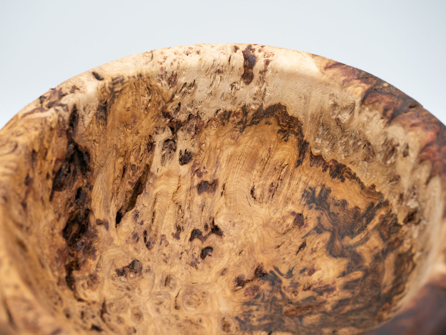 Very Unique Large Wooden Oak Burr / Burl Bowl - Handmade & Wood Turned