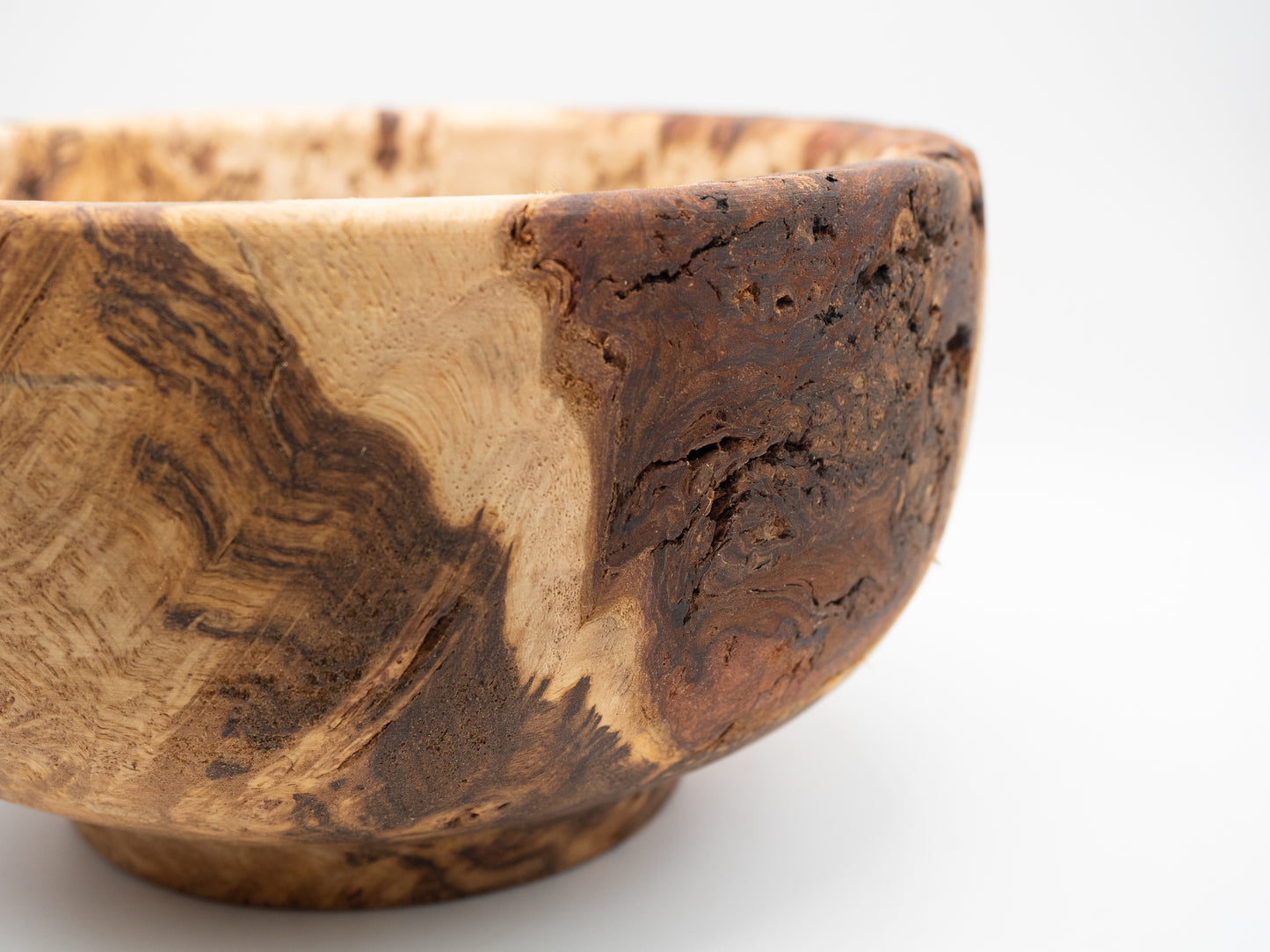 Very Unique Large Wooden Oak Burr / Burl Bowl - Handmade & Wood Turned